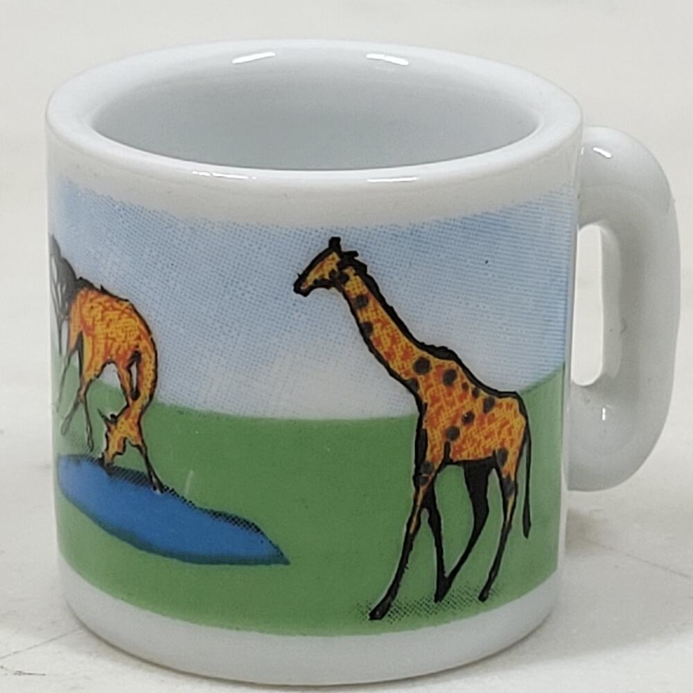 VTG Miniature Ceramic Safari Zoo Elephant Giraffes Mug Cup Collectible 1.25"
